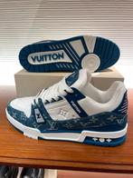 Louis Vuitton LV Trainers Maat 41 Nieuw, Blauw, Nieuw, Ophalen of Verzenden, Sneakers of Gympen