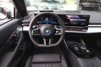 BMW 5 Serie Touring 530e High Executive M Sport Automaat / P, Automaat, 1998 cc, Achterwielaandrijving, Zwart