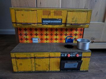 Vintage blikken speelgoed keukentje jaren 70 beschikbaar voor biedingen