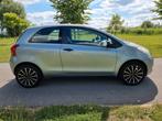 Toyota Yaris 1.3 16V Vvt-i, 3-deurs, trekhaak, nieuwe APK, Voorwielaandrijving, Stof, 4 cilinders, Origineel Nederlands