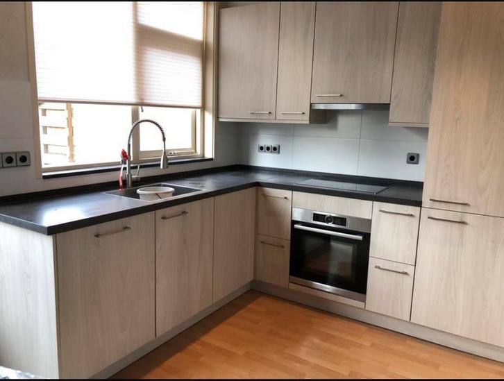 keuken, Huis en Inrichting, Keuken | Complete keukens, Gebruikt, Hoekkeuken, Wit, Composiet, Ophalen