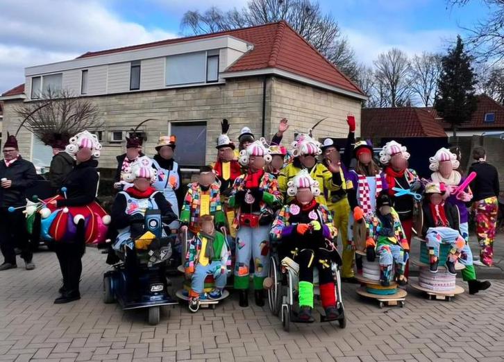 Loopgroep carnaval, Kleding | Dames, Carnavalskleding en Feestkleding, Zo goed als nieuw, Carnaval, Ophalen