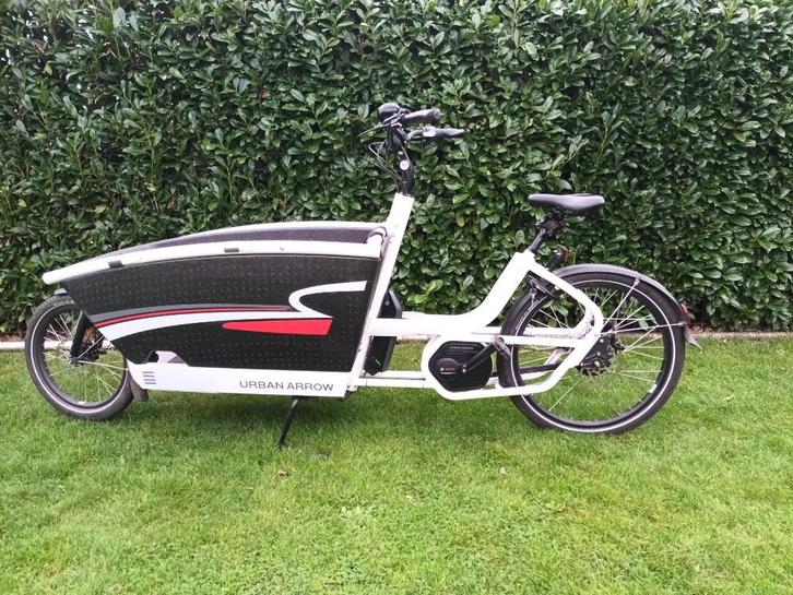 Urban Arrow bakfiets, Fietsen en Brommers, Fietsen | Bakfietsen, Gebruikt, Overige merken, 2 kinderen, Elektrisch, Huif, Ophalen of Verzenden