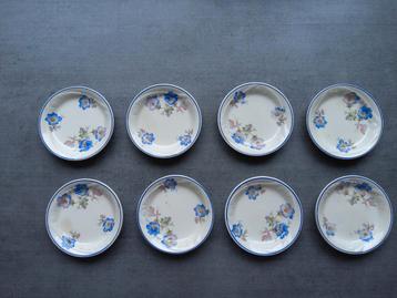 Société Ceramique Maestricht 8 oude bonbonschaaltjes  beschikbaar voor biedingen