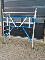 Handig klussteigertje steiger kamersteiger, Doe-het-zelf en Verbouw, Steigers, Ophalen, Rolsteiger of Kamersteiger