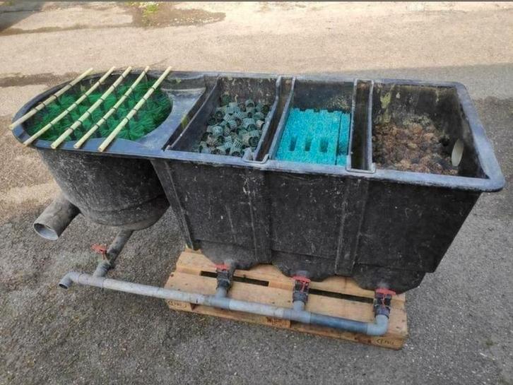 Meerdere grote Vijver filters 215 x 80 x 80, Tuin en Terras, Vijver-toebehoren, Gebruikt, Vijverfilter, Ophalen