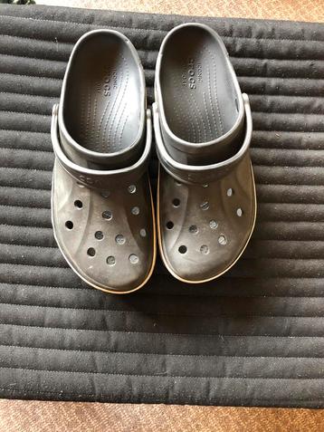 Crocs maat 48 beschikbaar voor biedingen