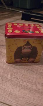 Super Mario Donkey Kong Spaarpot + Mok - Nieuw!, Ophalen of Verzenden, Nieuw, Overige soorten, Beeldje of Figuurtje