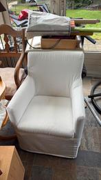 GOEDKOPE WITTE STOEL, Huis en Inrichting, Fauteuils, Ophalen, Zo goed als nieuw