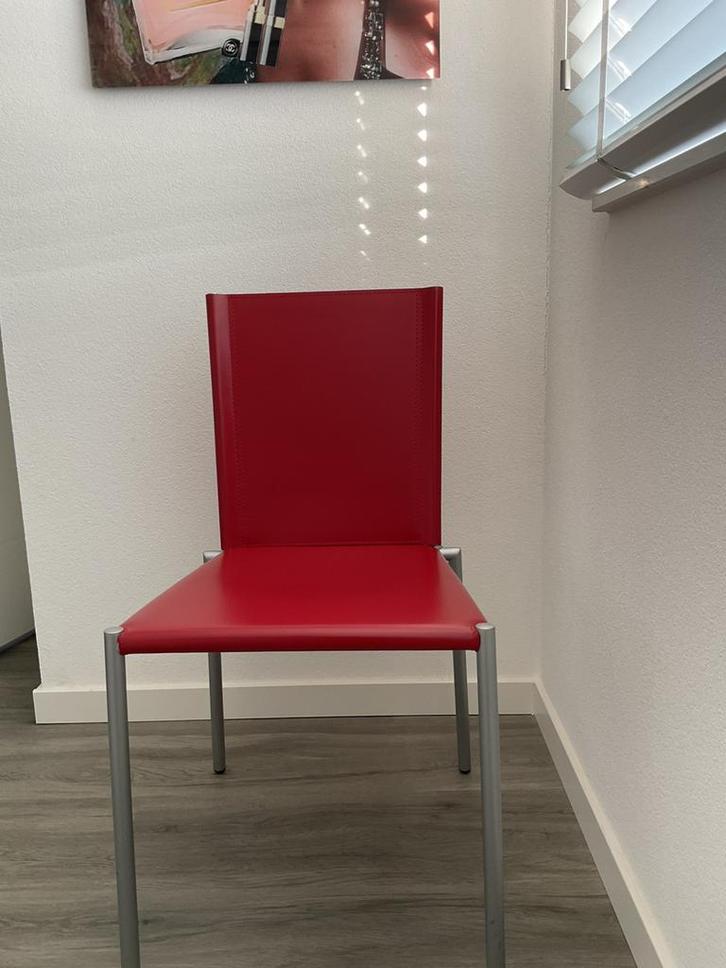 Prachtige ❤️ rode tuiglederen stoel, Huis en Inrichting, Stoelen, Zo goed als nieuw, Eén, Leer, Rood, Ophalen