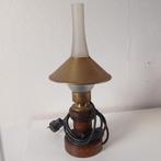 Vintage eiken hout tafel lamp met glas 37 cm, Antiek en Kunst, Ophalen of Verzenden