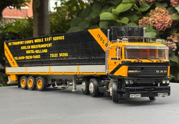 Groot plastic bouwmodel firma Den Haan Daf 3300 (60cm lang) beschikbaar voor biedingen