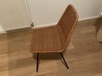 4 rotan eetkamerstoelen. Op zwart stalen onderstel., Huis en Inrichting, Stoelen, Ophalen, Gebruikt, Jaren 60, Bruin