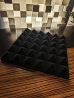 Akoestisch Piramideschuim Wedges (30x30x5cm) - €2 per stuk, Doe-het-zelf en Verbouw, Isolatie en Afdichting, Ophalen of Verzenden