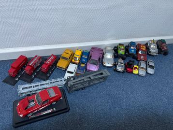 Collectie Autootjes - Diverse Merken beschikbaar voor biedingen
