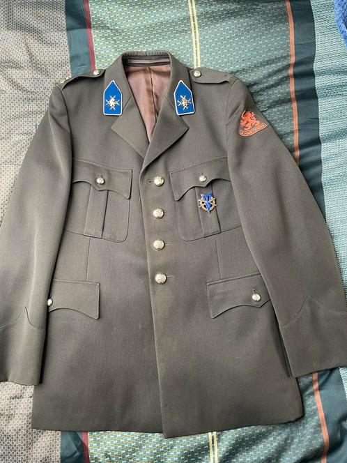 KL DT jas oud model majoor verbindingstroepen, Verzamelen, Militaria | Algemeen, Landmacht, Kleding of Schoenen, Nederland, Ophalen of Verzenden