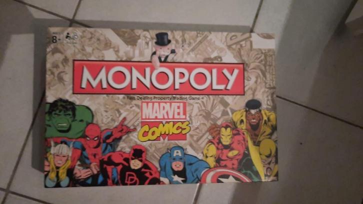 bordspel nieuw Monopoly Marvel Comics Monopolie fraai, Hobby en Vrije tijd, Gezelschapsspellen | Bordspellen, Nieuw, Een of twee spelers
