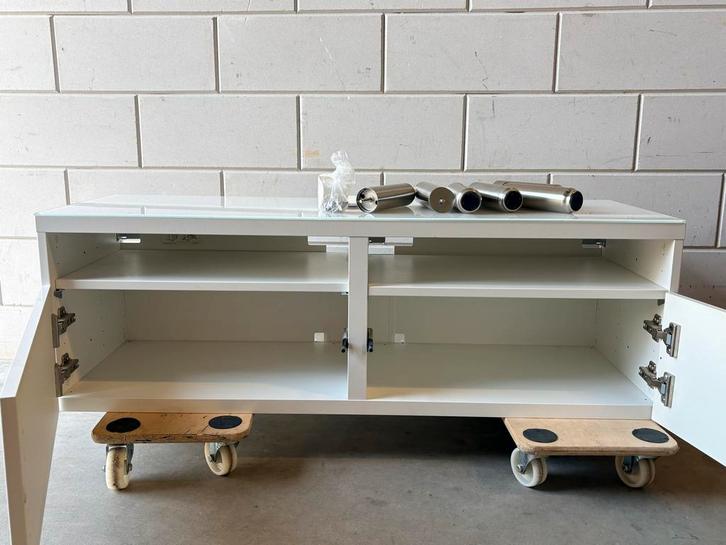 Wit Glans TV Meubel met Glasplaat, Huis en Inrichting, Kasten | Televisiemeubels, Gebruikt, Minder dan 100 cm, 100 tot 150 cm
