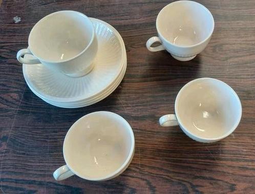 Wedgwood # 5 edme theekop en schotel 4 stuks, Huis en Inrichting, Keuken | Servies, Zo goed als nieuw, Kop(pen) en/of Schotel(s)