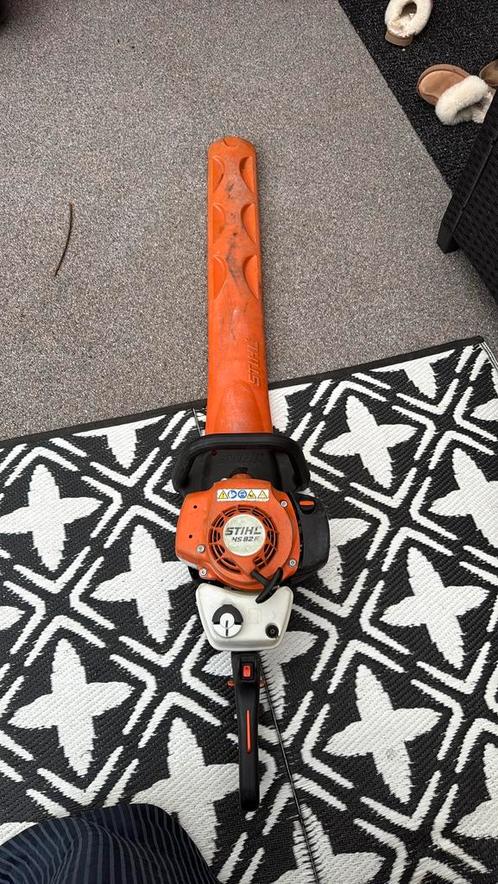 Stihl HS 82 R Benzine Heggenschaar 60cm, Tuin en Terras, Heggenscharen, Zo goed als nieuw, Benzine, Ophalen of Verzenden