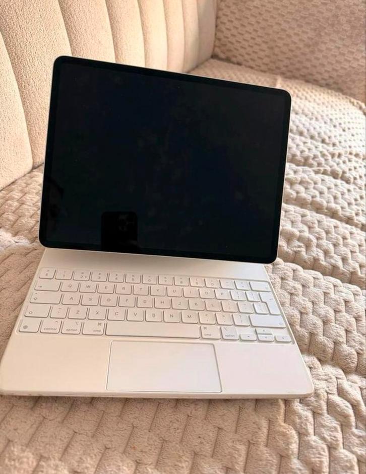 iPad Pro 12.9" 6e gen. Wifi+5G + Magic Keyboard & Pencil, Computers en Software, Apple iPads, Zo goed als nieuw, Apple iPad, 12 inch