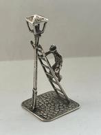 Zilveren miniatuur lantaarnopsteker, zilversmid C.A. Stout, Verzenden, Zilver