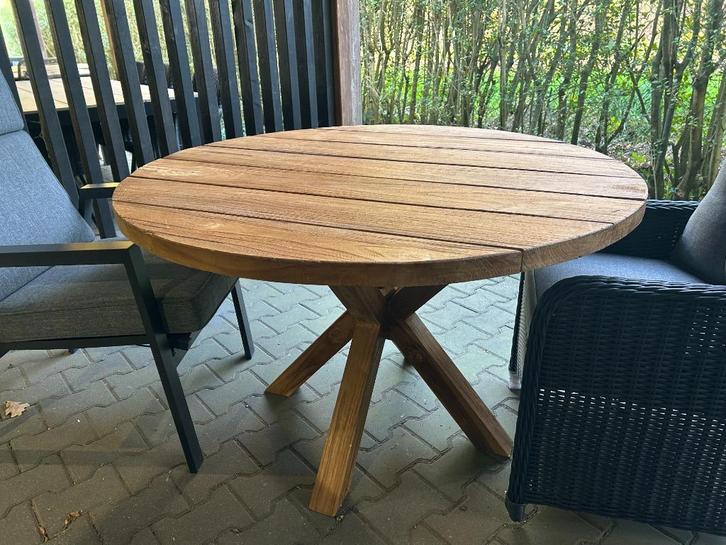 Ronde tuintafel ø120 cm | Teakhout | Showroom, Tuin en Terras, Tuintafels, Zo goed als nieuw, Rond, Teakhout, Ophalen of Verzenden