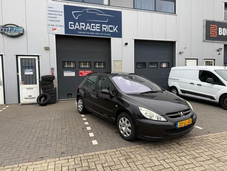 Peugeot 307 1.6 16V**4 NWE BANDEN**AIRCO**NWE APK**INRUILK., Auto's, Peugeot, Bedrijf, ABS, Airconditioning, Boordcomputer, Centrale vergrendeling