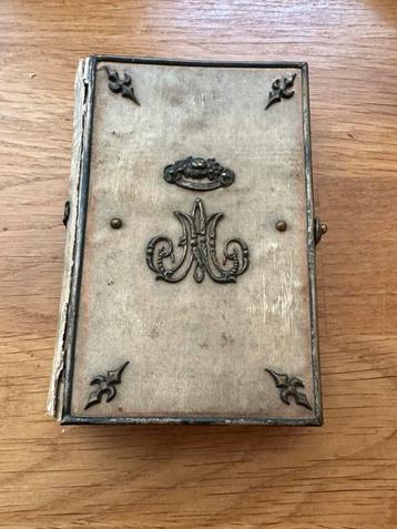 Antiek Frans Gebedenboek 1802 beschikbaar voor biedingen