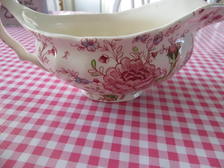 johnson brothers/rose chintz/juskom/saus/servies/roze, Huis en Inrichting, Keuken | Servies, Zo goed als nieuw, Overige typen