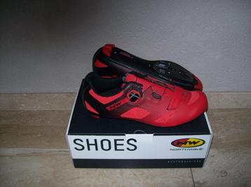 Nieuwe Northwave Carbon race schoenen maat 43, 44 beschikbaar voor biedingen