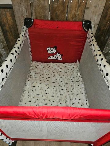 Camping baby bedje  beschikbaar voor biedingen