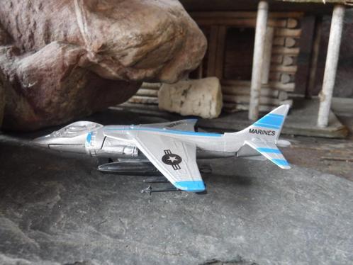 Maisto tailwinds AV 8B Harier Jump jet, Hobby en Vrije tijd, Modelauto's | 1:87, Zo goed als nieuw, Overige typen, Overige merken