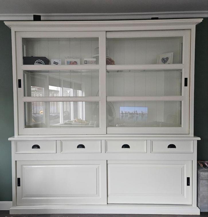 Handgemaakte Buffetkast met verlichting., Huis en Inrichting, Kasten | Buffetkasten, Zo goed als nieuw, 200 cm of meer, 25 tot 50 cm