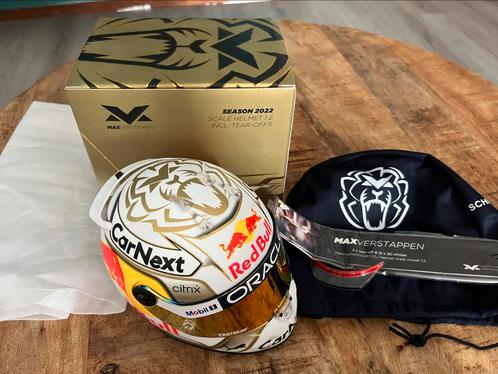 Max Verstappen 1:2 helm Seizoenshelm 2022, Verzamelen, Automerken, Motoren en Formule 1, Nieuw, Formule 1, Ophalen of Verzenden