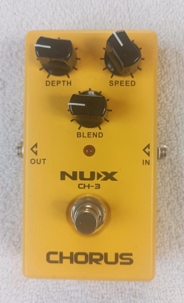 NUX - CH-3 chorus pedaal, Muziek en Instrumenten, Effecten, Zo goed als nieuw, Chorus, Ophalen of Verzenden