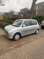 Daihatsu Trevis 1.0 AUTOMAAT 2006 Grijs, Auto's, Daihatsu, Stof, 600 kg, Zwart, Origineel Nederlands