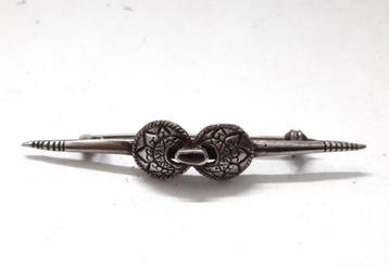 Antieke zilveren broche 835 beschikbaar voor biedingen