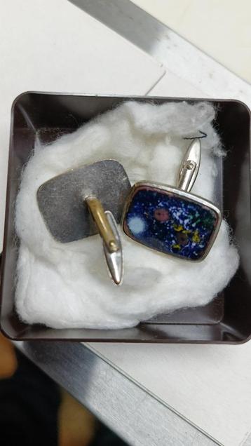 Manchetknopen met melkwegsteen – draag de ruimte om je pols beschikbaar voor biedingen