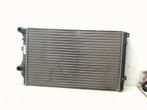 RADIATEUR Volkswagen Golf VI (5K1) (1K0121251BB), Gebruikt, Volkswagen