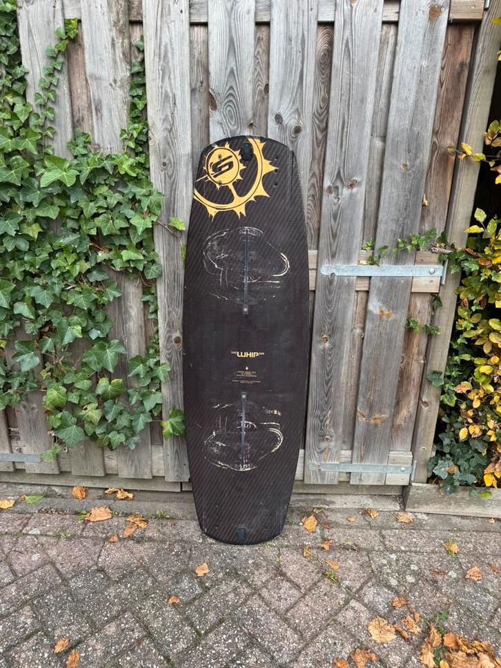 Slingshot whip 139 cm pro model hybride kabel wakeboard, Watersport en Boten, Watersportkleding, Gebruikt, Overige typen, Dame of Heer