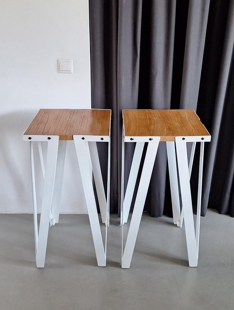 paar Lloyd style design krukken piedestal plantenzuil sokkel, Ophalen, Gebruikt
