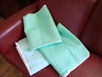 Bed beschermer, drooghoudlaag, wasbaar, drogen in machine, z beschikbaar voor biedingen