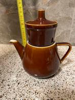 Vintage Bruine Theepot met Filter, Huis en Inrichting, Keuken | Servies, Gebruikt, Overige typen, Ophalen of Verzenden, Overige stijlen