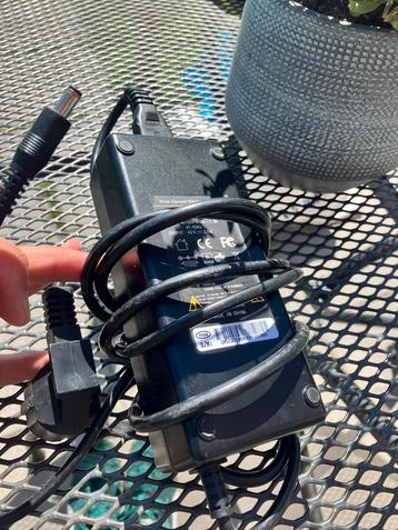 Oplader elektrische fiets, brinckers, victesse, forza,bafang beschikbaar voor biedingen