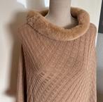 Poncho one size (dmv), Kleding | Dames, Truien en Vesten, Beige, Maat 42/44 (L), Ophalen of Verzenden, Onbekend