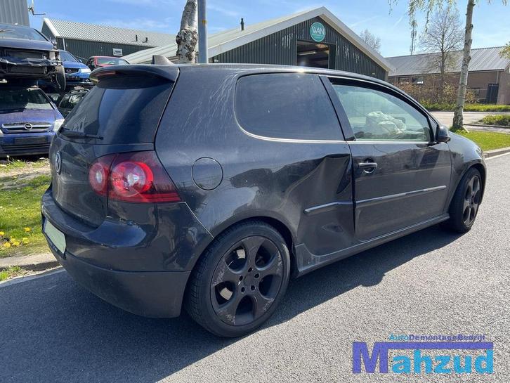 VW GOLF 5 Zwart LC9Z Tankklep 2004-2008, Auto-onderdelen, Carrosserie en Plaatwerk, Deur, Volkswagen, Gebruikt, Ophalen of Verzenden