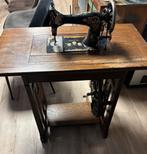 Antieke Burgers E.N.R. Naaitafel, Antiek en Kunst, Antiek | Naaimachines, Ophalen