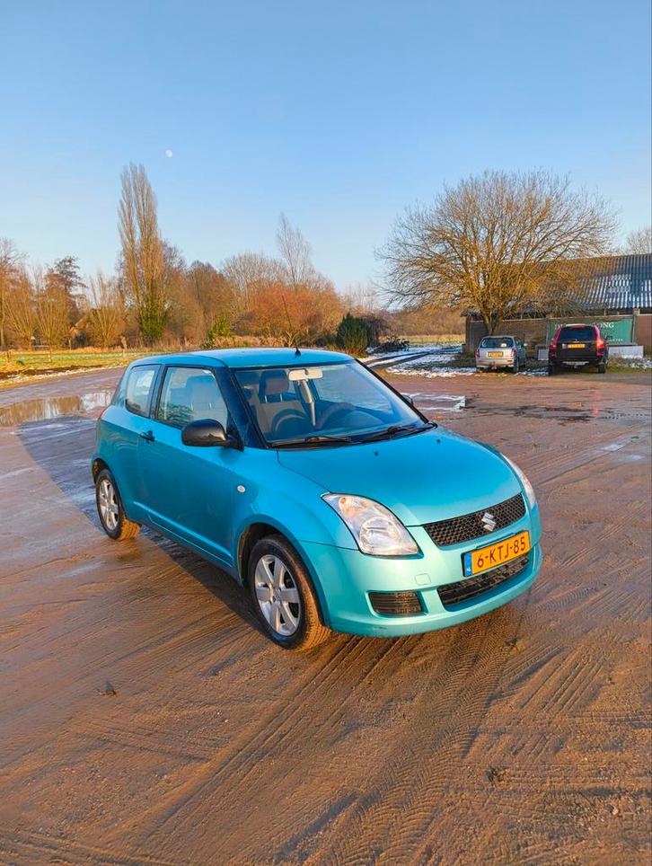 Suzuki Swift 1.3 2009, Auto's, Suzuki, Particulier, Swift, Airbags, Bluetooth, Benzine, C, Hatchback, Handgeschakeld, Geïmporteerd