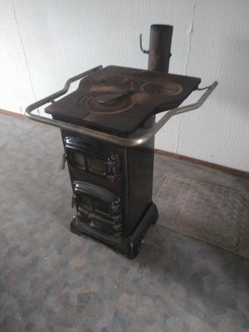 Oude kook kachel antiek  beschikbaar voor biedingen